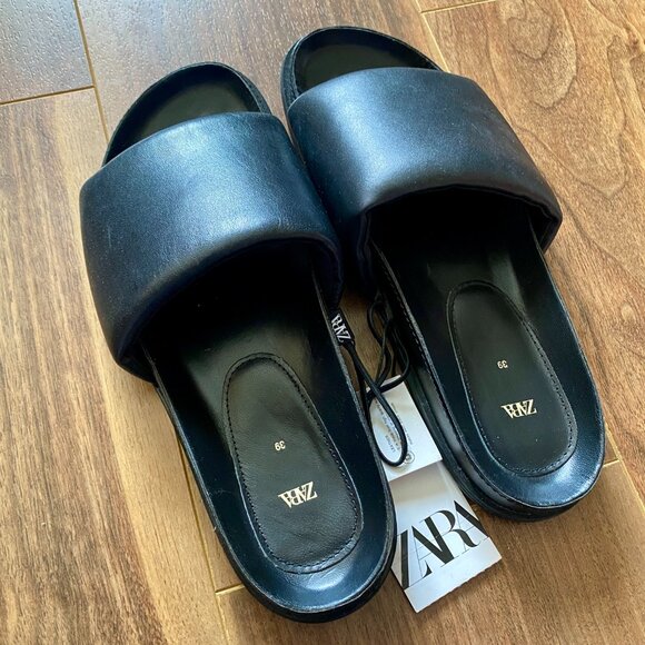 Zara Genuine Black Leather Padded Flat Sandals - Picture 3 of 5